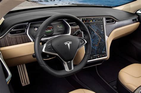 Descubrir 89 Imagen Tesla Model S P100d Interior Thcshoanghoatham