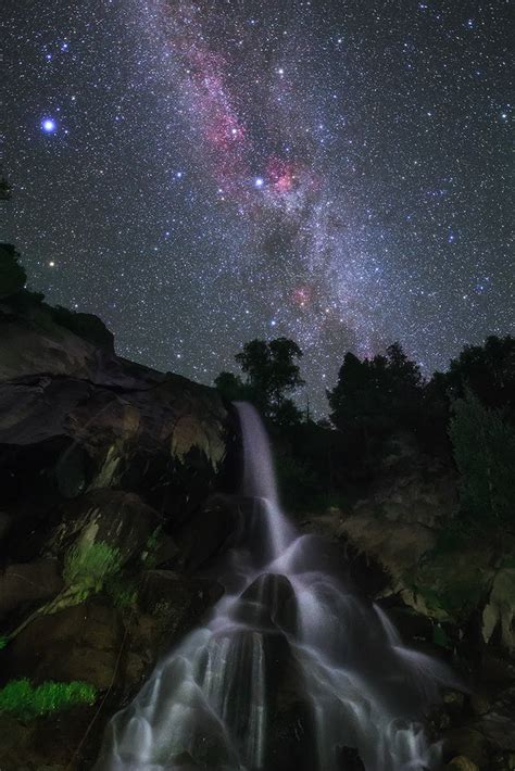 Milky Way And Waterfall A Starry Night Of Kings Canyon Nat Flickr