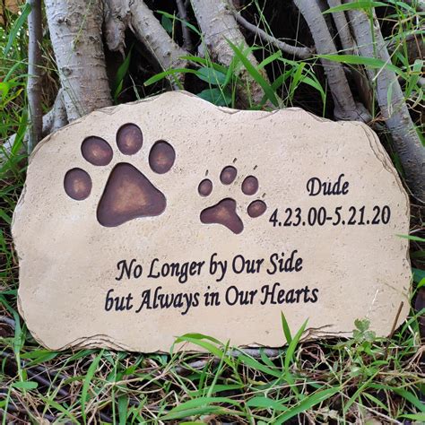 100 Customized Pet Memorial Stones For Dogs Or Cats Paw Etsy