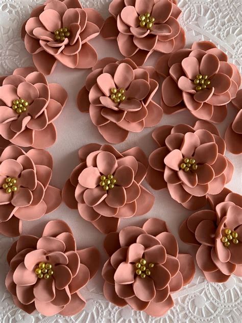 Rose Gold Edible Flowers 2 Vintage Fondant Cupcake Etsy