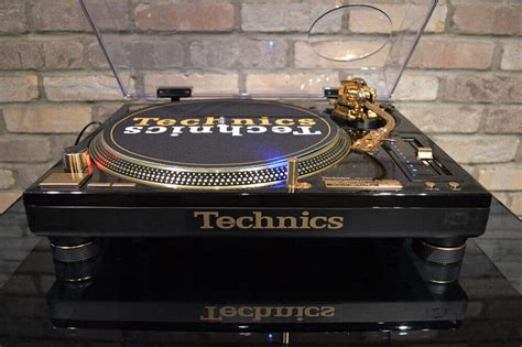 Technics Sl 1200gld Limited Edition 0193 24k Gold Plated