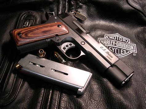 Pistol Hd Wallpapers Images And Desktop Backgrounds In