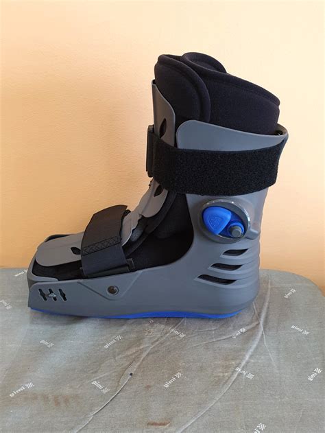 Brand New Short Apollo Walker Foot Cast Aircast Off Load Shoe Foot