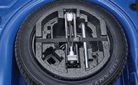 Spare Wheel Tool Kit Wheel Not Included Fabia 20152021 Horton Škoda