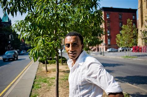 Marcus Samuelsson Opens The Red Rooster In Harlem The New York Times