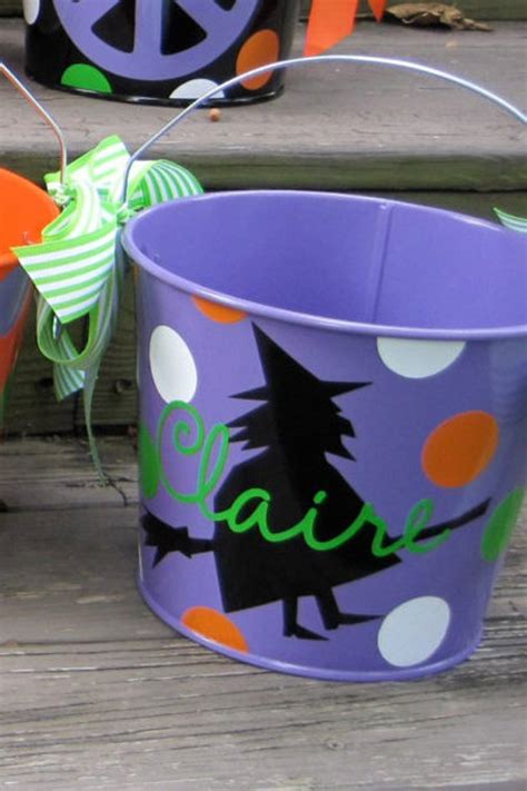 Personalized Purple 5qt Halloween Trick Or Treat Bucket With Handles