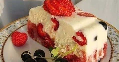 Recipes for desserts are varied, one of the dietary options are yoghurt cakes. lovablerecipes: Low-calorie cake.