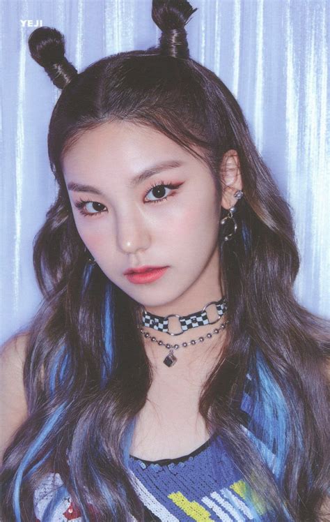 Itzy Yeji Bio Age Height Net Worth Nationality And More