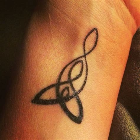 Representational meaning of knots differs in different parts of the world. My newest tattoo! Trinity-Knot/Mother-Daughters tattoo. # ...