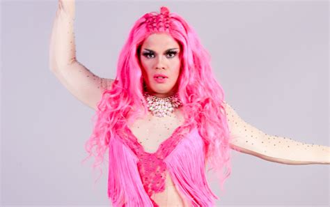 exclusif la star de drag race philippines gigi era révèle le personnage de snatch game gayvox