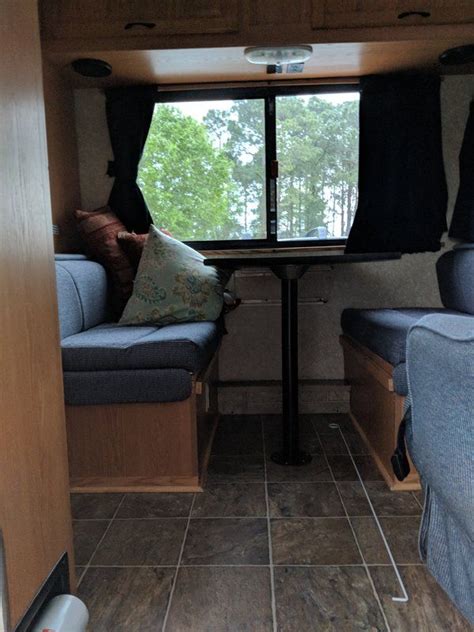 How a small rv turns life into one big adventure. 2010 Four Winds Majestic 19g for sale by Owner ...