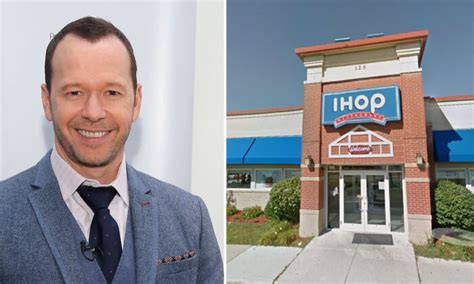 Donnie Wahlberg Leaves 2020 Tip For Ihop Server On New Year Sparks ‘2020 Tip Challenge The