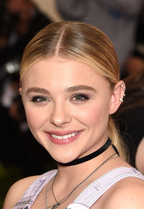 Chloë Grace Moretzs Beauty Evolution From Tween Queen To Ruler Teen