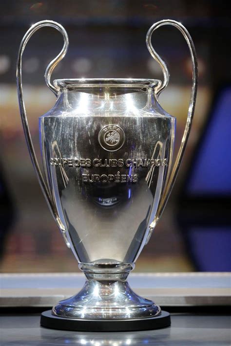 Coupe des clubs champions européens (UEFA Champions League). | Uefa champions league, Champions 