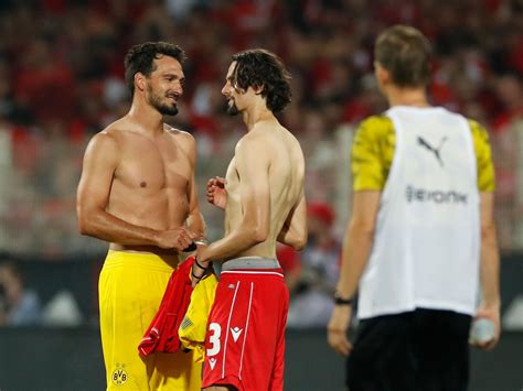 In 18 handlungsfeldern garantiert zetcon ingenieure ein maximum an kompetenz und spezialisierung vor ort. Neven Subotic verneigt sich vor BVB-Fans: "Diese ...