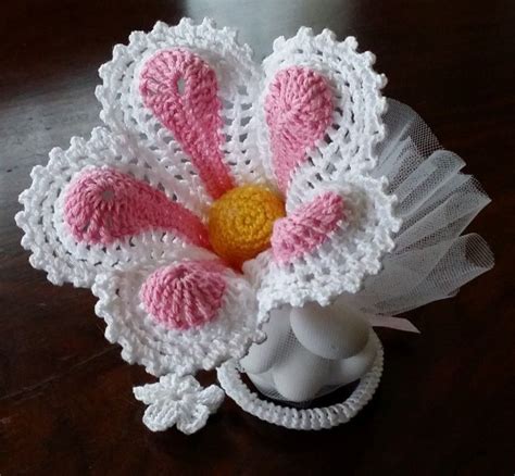 Gentilmente sono in cerca di schemi ad uncinetto da usare come segnaposto al mio matrimonio (non troppo piccoli di dimensione). Fiore ad uncinetto 3D bomboniera segnaposto "Giglio" - uncinetto crochet 3D - L' arredo ...
