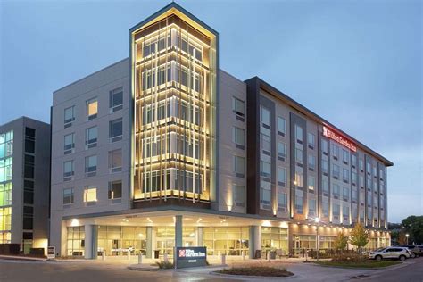 Hilton Garden Inn Omaha Aksarben Village 74 ̶1̶0̶4̶ Updated 2021