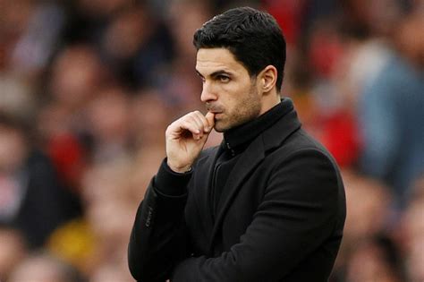 He is currently the head coach at premier league club arsenal. L'entraîneur d'Arsenal Mikel Arteta atteint par la COVID-19