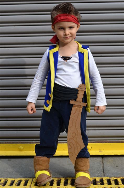 Diy sailor moon costume tutorial natasha rose. DIY Jake and The Never Land Pirates Costume | MarinoBambinos