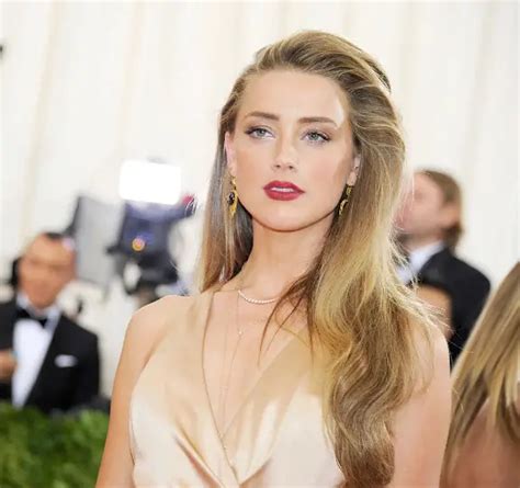 Amber Heard Biography Actresses Bio Wiki Photos And Net Worth Online Information Hours