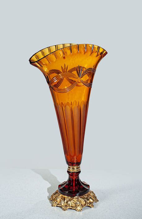 V 1508 A Amber Crystal Vase David Michael Furniture