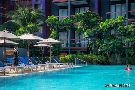 Parras middle school is situated 1½ km southeast of holiday inn express hotel & suites hermosa beach. Holiday Inn Express Phuket Patong Beach Central - PHUKET 101