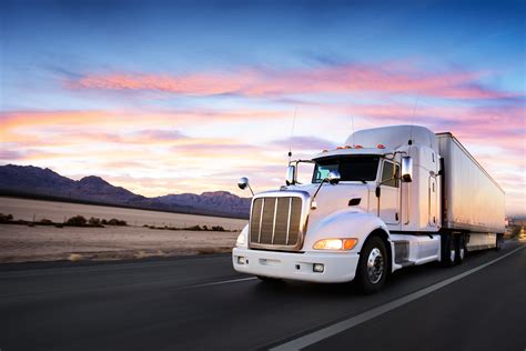 6 Tips To Help Long Haul Truck Drivers Stay Awake At The Wheel Us 1 Network