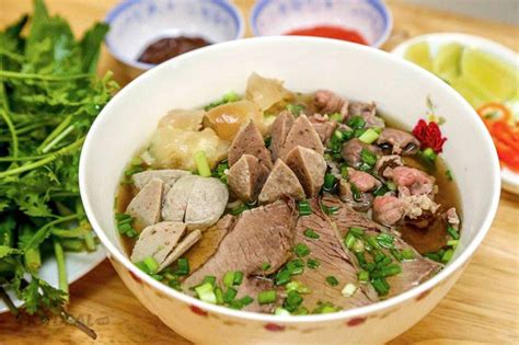 Pho Bac Hoa Viet Bradshaw1 Pho With Rare Steak Well Done Flank