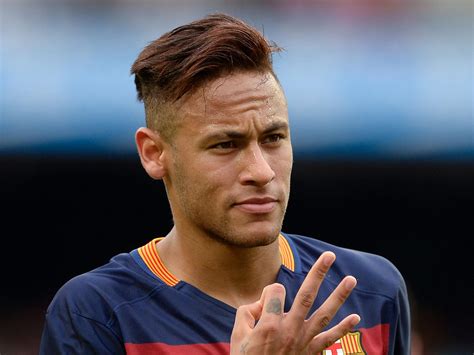 Neymar Barcelona Not Contemplating Sale Despite Manchester United