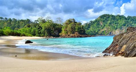 Pantai Eksotis Di Jawa Timur 10 Yang Wajib Dikunjungi Tahun 2021