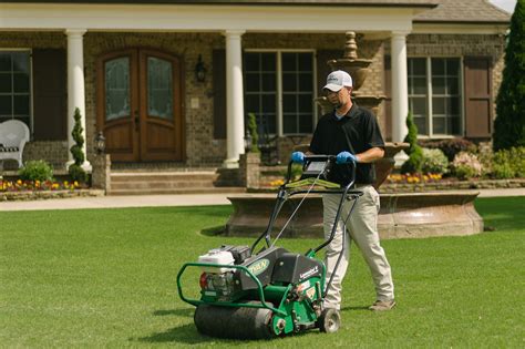 4 Fall Lawn Care Tips For A Lush Lawn In Memphis Tn