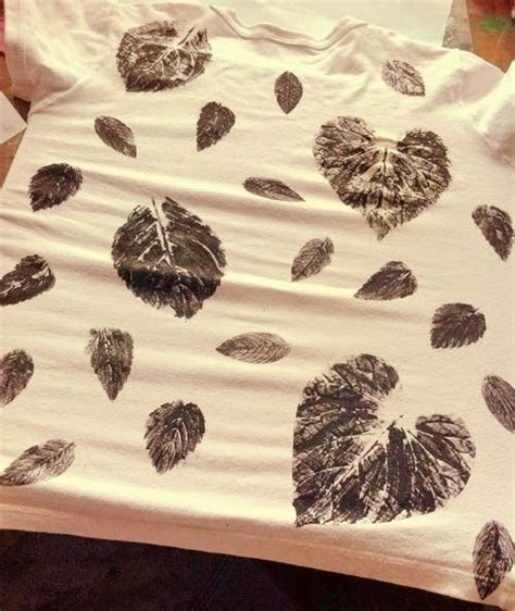 Diy T Shirt Print Made From Plant Leaves See More Here