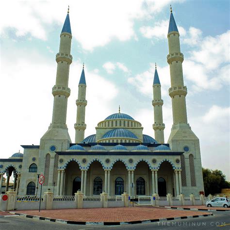 Гасан масуд, hazem zedan, самер измаил и др. Al Farooq Omar Bin Al Khattab Mosque Loacation: Dubai ...