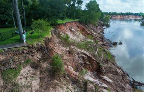 Brazos River Carving Ever Changing Path Of Destruction In Fort Bend County