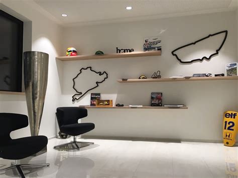 20 Best Race Track Wall Art