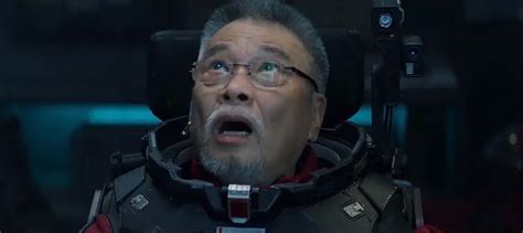 펌흔해빠진 직업으로 세계최강 11권 arin. 上映6天破20亿!《流浪地球》评分却不升反降，原因何在？_刘启