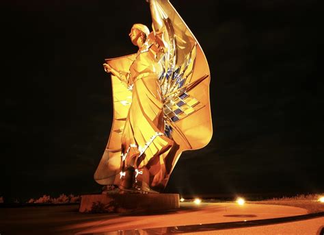This 50 Foot Tall Statue Of A Native American Woman In South Dakota Titled “dignity” R