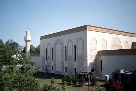 Dar Al Hijrah Islamic Center Oblique View Along Western Street Facing
