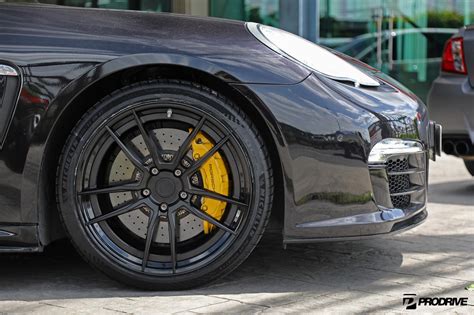 Porsche Panamera 4s Black With Bc Forged Hca163 Aftermarket Wheels