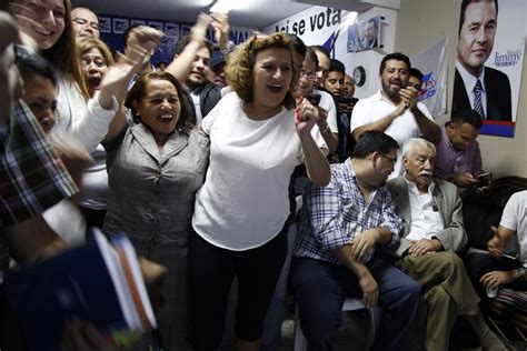 Guatemalas Presidential Election Appears Headed To Runoff