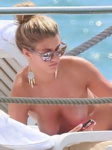 Amy Willerton Topless Sunbathing In Cannes The Drunken