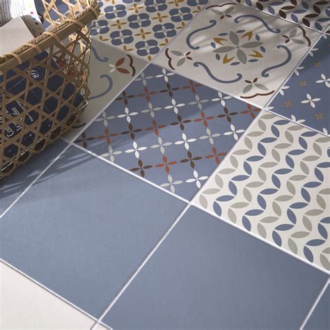 Leroy merlin supports people all around the world improve their living environment and lifestyle, by helping everyone design the home of their dreams and above all, to achieve it. Patrimony Rosace Leroy Merlin / Le Cementine Ceramiche ...