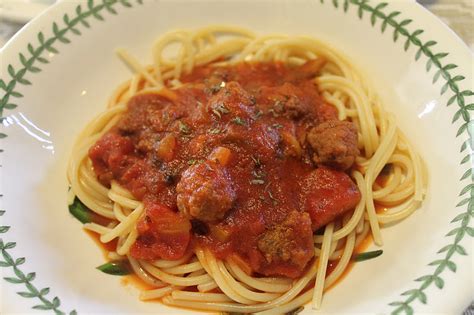 Resepi sup ikan siakap simple; Spagheti Bolognese - Azie Kitchen