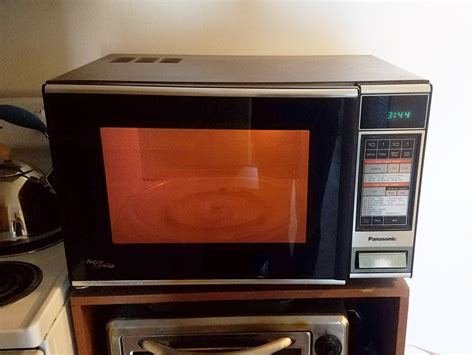 Panasonic Genius Microwave Oven From 1980 Passed Down From My Parents