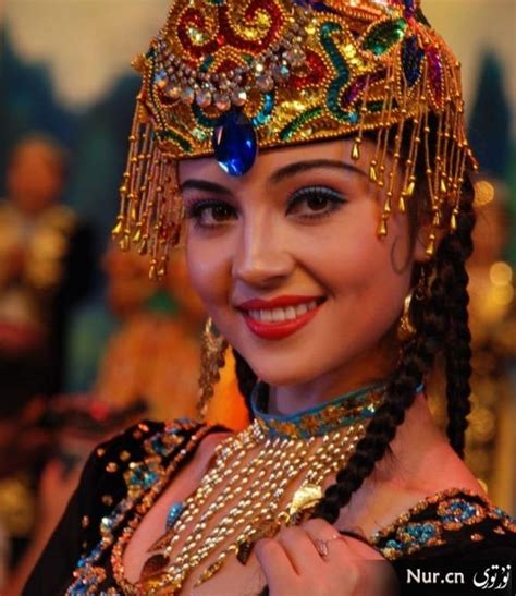 Mahire Emet The Most Beautiful Uyghur Girl 11 Photos