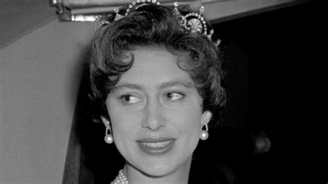 Princess Margaret Described The Queen As Having A ‘kind Of Magic Itv News