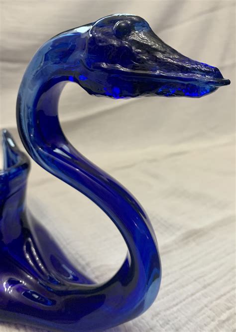 Help Identifying Vintage Cobalt Blue Glass Swan — Historic Glasshouse Forum