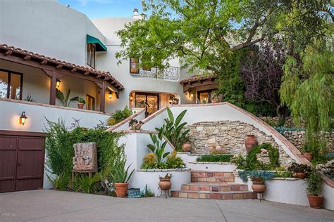 B House Built For Tommy Lee Hits Market For 34 Million