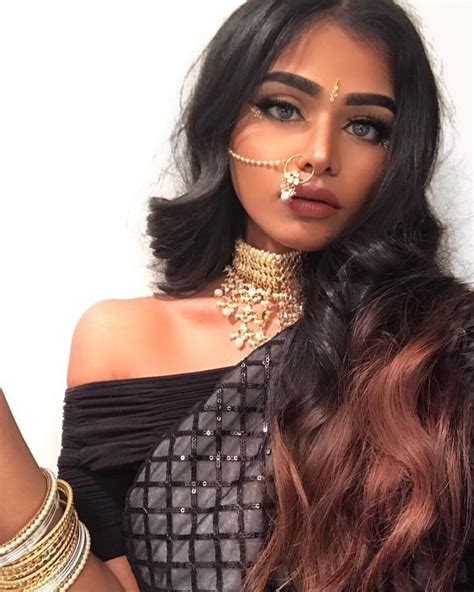 Pin Von Carla•¨•¸¸ Auf Beauty ⇢ Arabische Schönheit Indische Schönheit Mode Schönheit