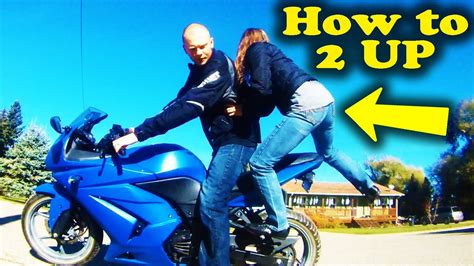 How To Double 2 Upping On Motorcycle Ninja 250 Youtube